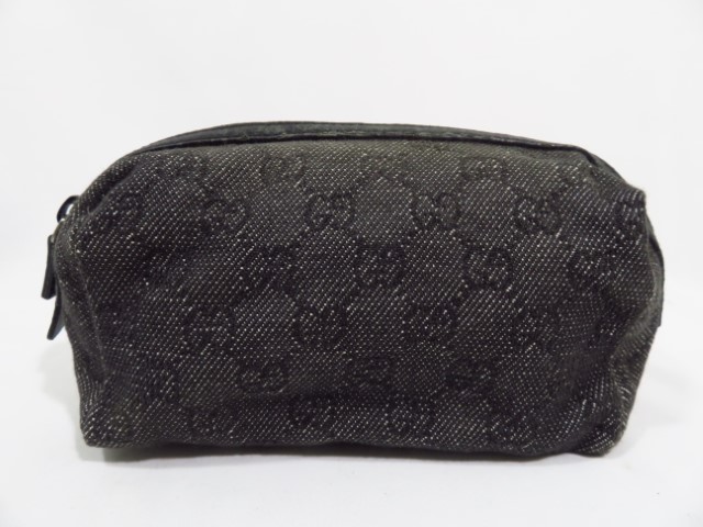 グッチ　ポーチ