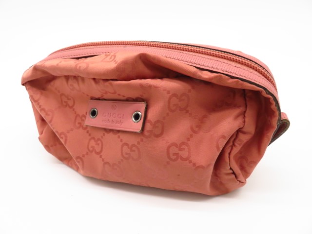 グッチ　ポーチ