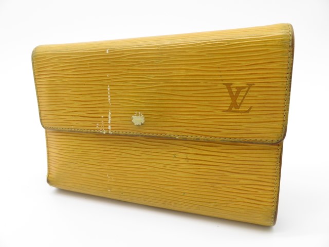 ルイヴィトン　財布