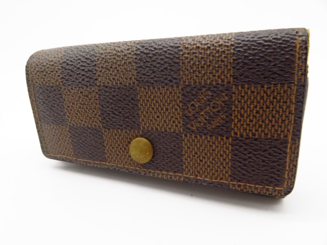 ルイヴィトン　キーケース