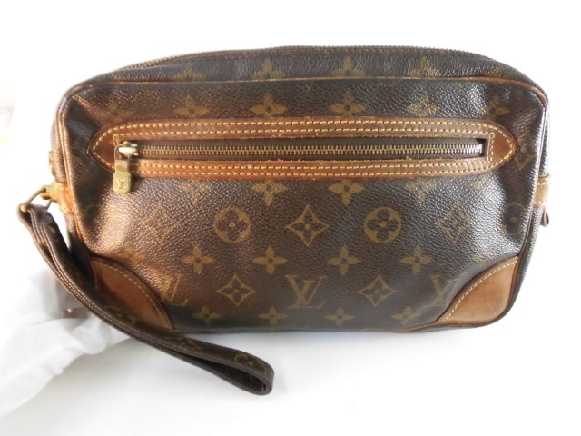 ルイヴィトン　ポーチ