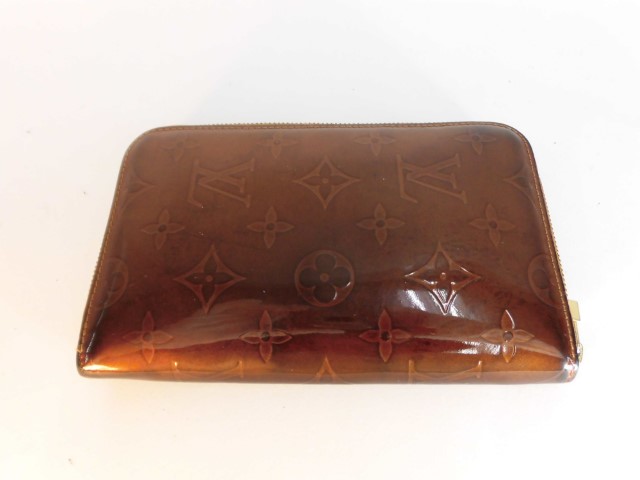 ルイヴィトン　財布