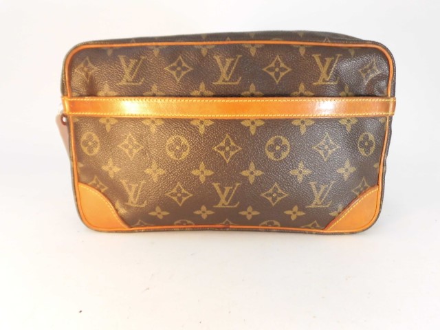 ルイヴィトン　クラッチバッグ