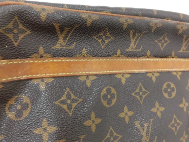 ルイヴィトン　クラッチバッグ