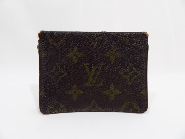 ルイヴィトン　パスケース