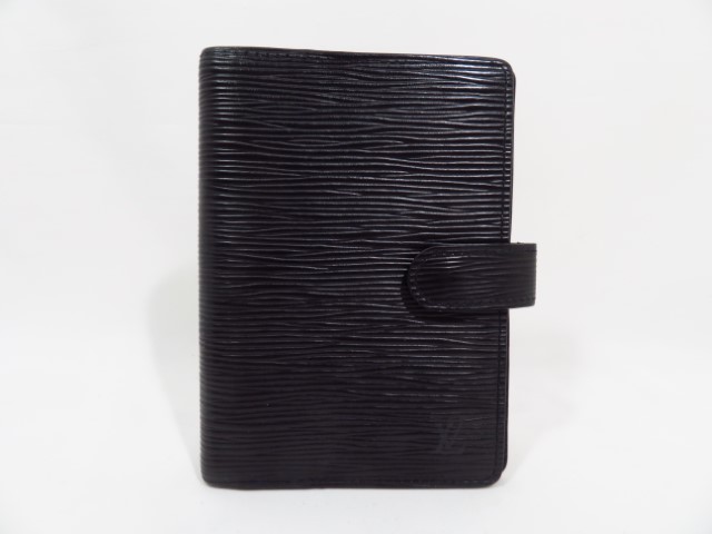 ルイヴィトン　手帳カバー