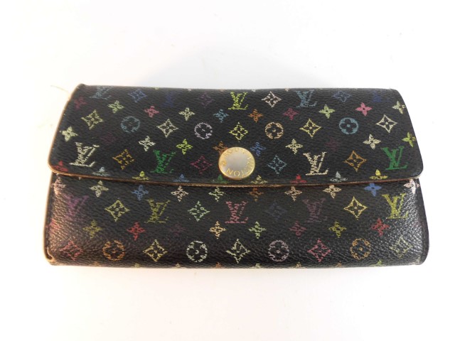 ルイヴィトン　財布