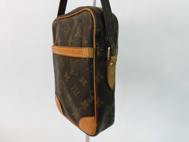 ルイヴィトン　ポーチ