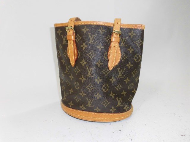ルイヴィトン　バッグ