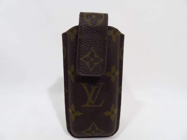 ルイヴィトン　ケース