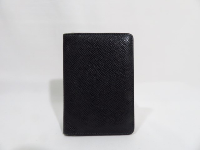 ルイヴィトン　パスケース