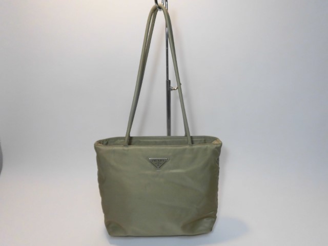 プラダ　バッグ