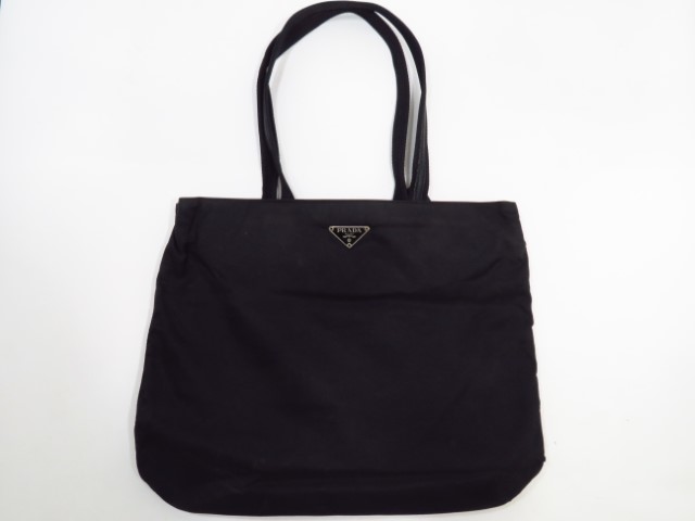 プラダ　バッグ